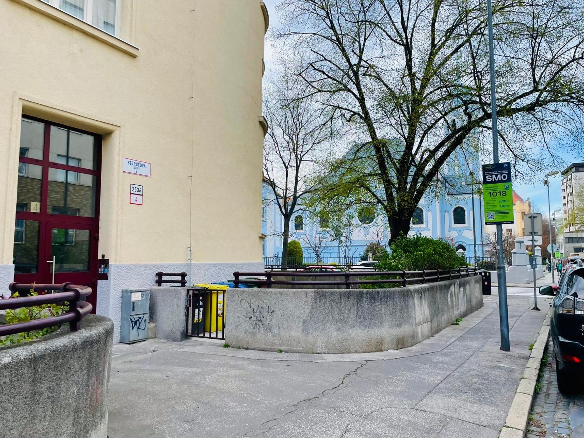 Blue Church Views - Central, Quiet, Bright - 4Th Floor Corner Apartment 125M2 Bratislava Exterior foto